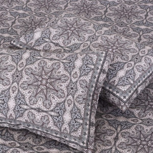 Beautiful Cotton Sateen Bedsheet - Image 2